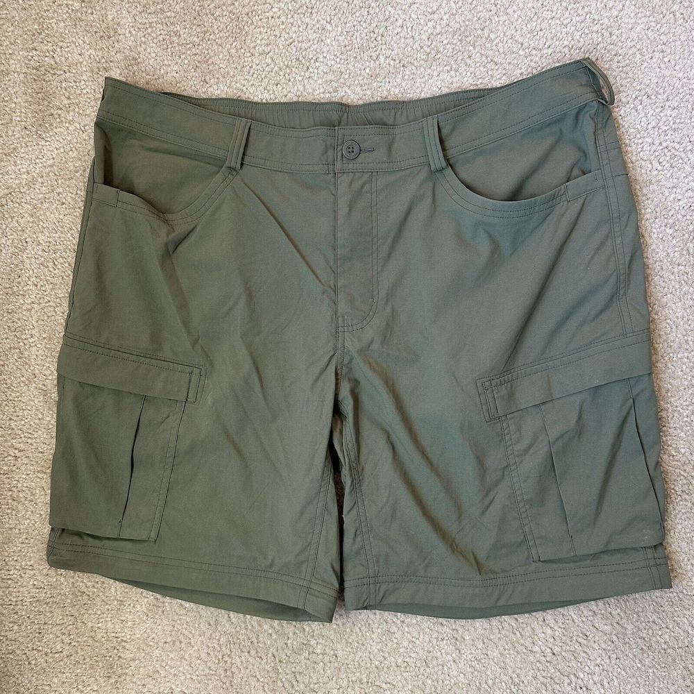 REI‎ Men's Co Op Green Cargo Shorts Size 42